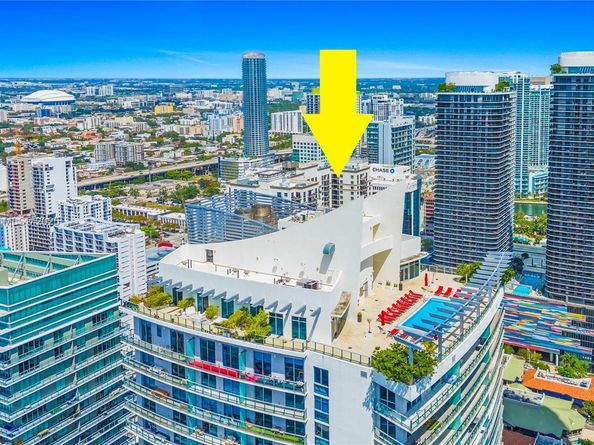 1100 S Miami Ave 2007, Miami FL 33130