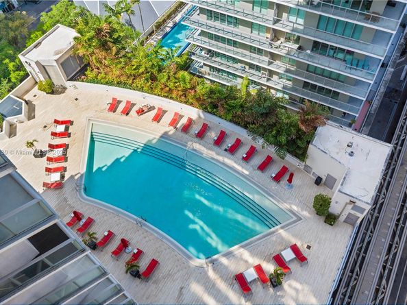 1100 S Miami Ave 2007, Miami FL 33130