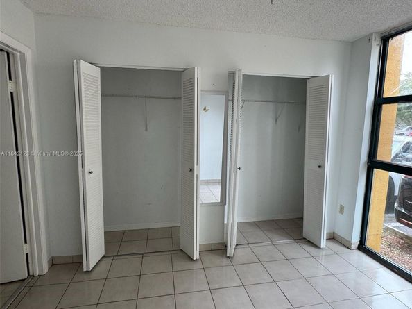 11780 SW 18th St 1312, Miami FL 33175
