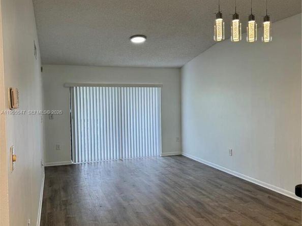 9977 Nob Hill Ln 9977, Sunrise FL 33351