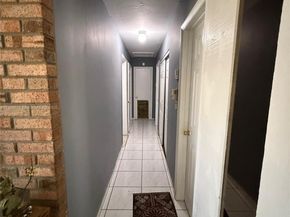 20730 NE Miami Ct, Miami Gardens FL 33179