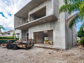 13080 N Bayshore Dr, North Miami FL 33181