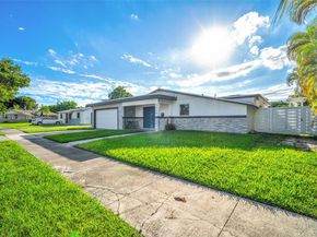 6520 SW 109th Ct, Miami FL 33173