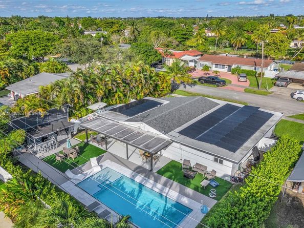 6520 SW 109th Ct, Miami FL 33173