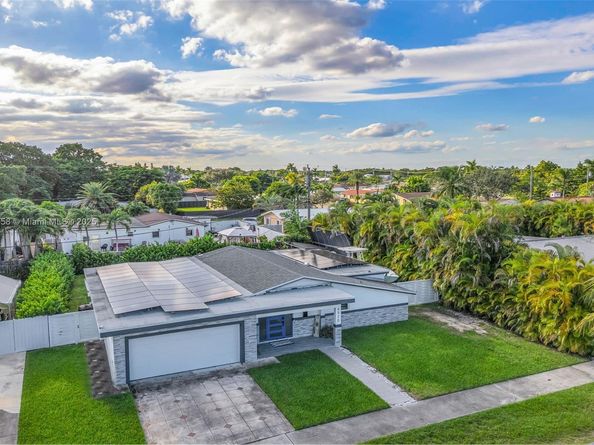 6520 SW 109th Ct, Miami FL 33173