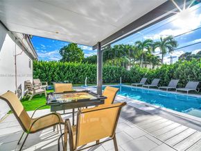 6520 SW 109th Ct, Miami FL 33173