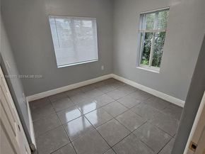 1128 NW 101st St, Miami FL 33150