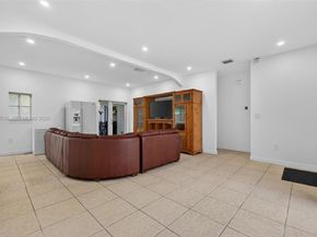 1281 NE 41st Pl, Homestead FL 33033