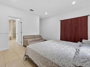 1281 NE 41st Pl, Homestead FL 33033