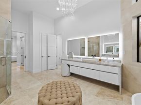 12000 NW 11th St, Plantation FL 33323