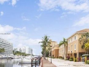 2965 NE 185th St 1513, Aventura FL 33180