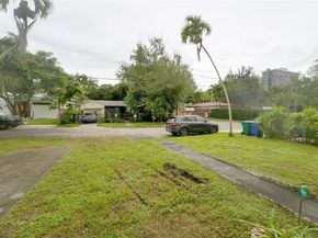 660 NE 67th St, Miami FL 33138