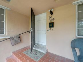 660 NE 67th St, Miami FL 33138