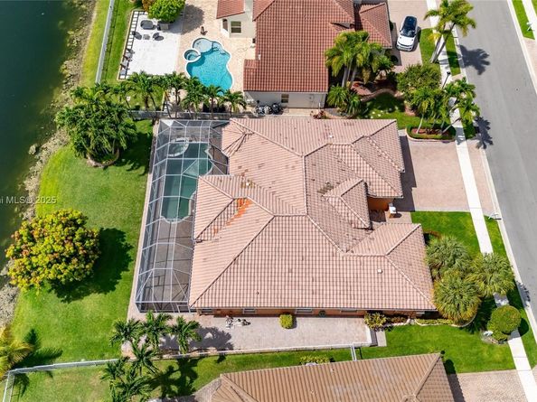 1001 SW 189th Ave, Pembroke Pines FL 33029