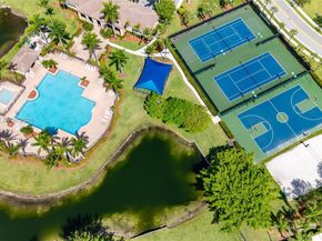 1001 SW 189th Ave, Pembroke Pines FL 33029