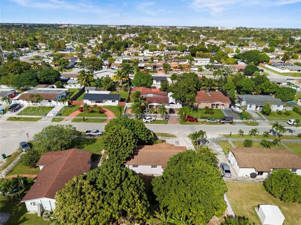 15080 SW 299th St, Homestead FL 33033