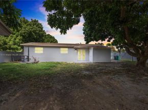 15080 SW 299th St, Homestead FL 33033