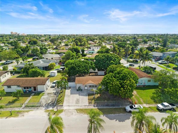 15080 SW 299th St, Homestead FL 33033