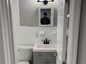 417 SW 8th Ave, Delray Beach FL 33444