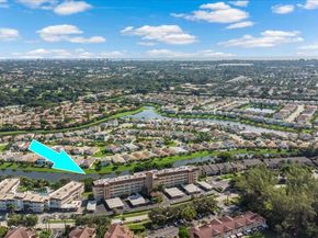 4100 Crystal Lake Dr 302, Deerfield Beach FL 33064