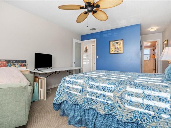 4100 Crystal Lake Dr 302, Deerfield Beach FL 33064