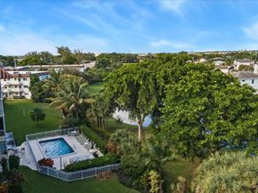 4100 Crystal Lake Dr 302, Deerfield Beach FL 33064