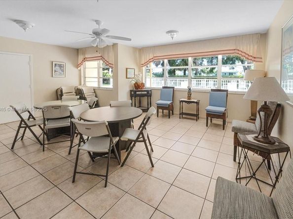 4100 Crystal Lake Dr 302, Deerfield Beach FL 33064