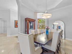 1470 Victoria Isle Dr, Weston FL 33327