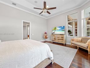 1470 Victoria Isle Dr, Weston FL 33327