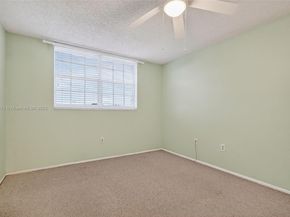 4291 W 10th Ct, Hialeah FL 33012