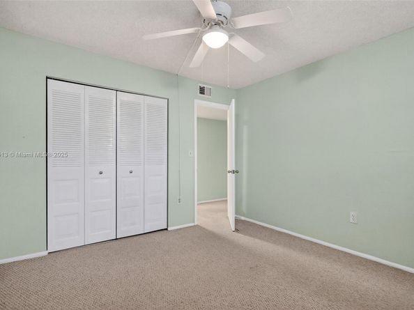 4291 W 10th Ct, Hialeah FL 33012