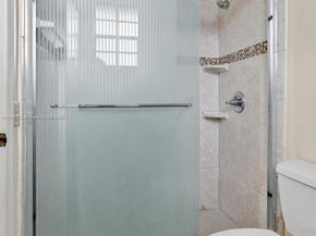 4291 W 10th Ct, Hialeah FL 33012