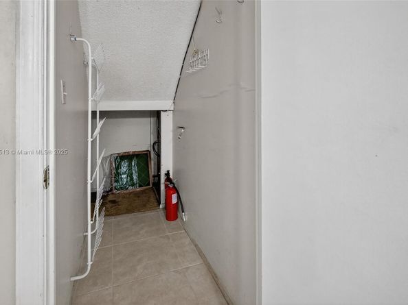 4291 W 10th Ct, Hialeah FL 33012