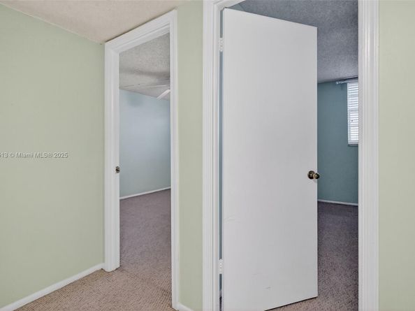 4291 W 10th Ct, Hialeah FL 33012