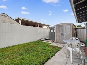 4291 W 10th Ct, Hialeah FL 33012