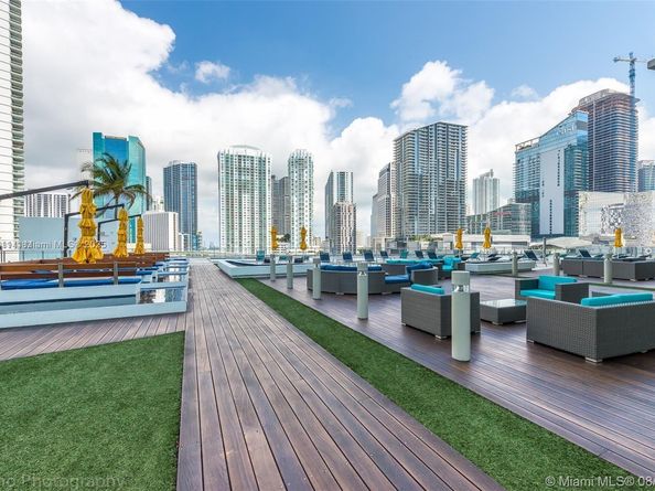 92 SW 3rd St 1410, Miami FL 33130
