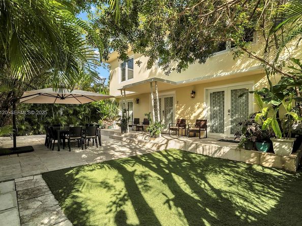 745-747 Lenox Ave, Miami Beach FL 33139