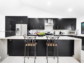 10224 SW 131st Ct, Miami FL 33186