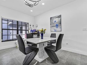 14651 SW 16th St, Davie FL 33325