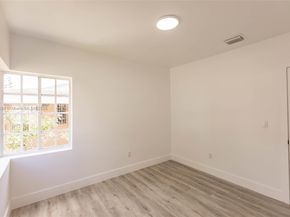 3180 NW 2nd St, Miami FL 33125