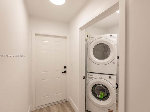 3180 NW 2nd St, Miami FL 33125