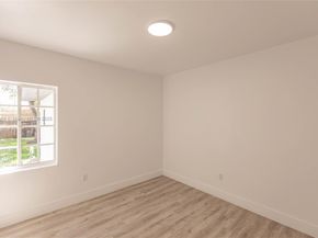 3180 NW 2nd St, Miami FL 33125