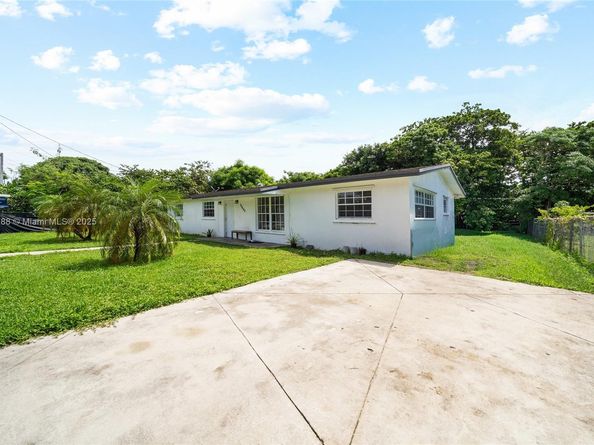 10440 SW 178th St, Miami FL 33157