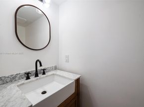 2600 Cardena St 11, Coral Gables FL 33134