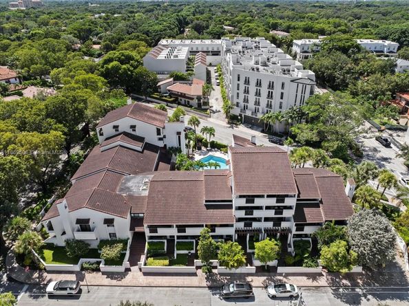 2600 Cardena St 11, Coral Gables FL 33134