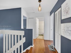 1260 NW 110th Ave, Plantation FL 33322