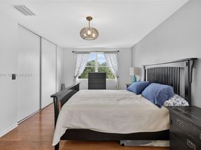 1260 NW 110th Ave, Plantation FL 33322