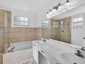 1260 NW 110th Ave, Plantation FL 33322