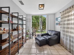 1260 NW 110th Ave, Plantation FL 33322