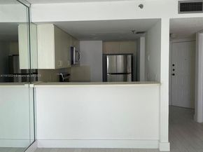 5880 Collins Ave 1006, Miami Beach FL 33140